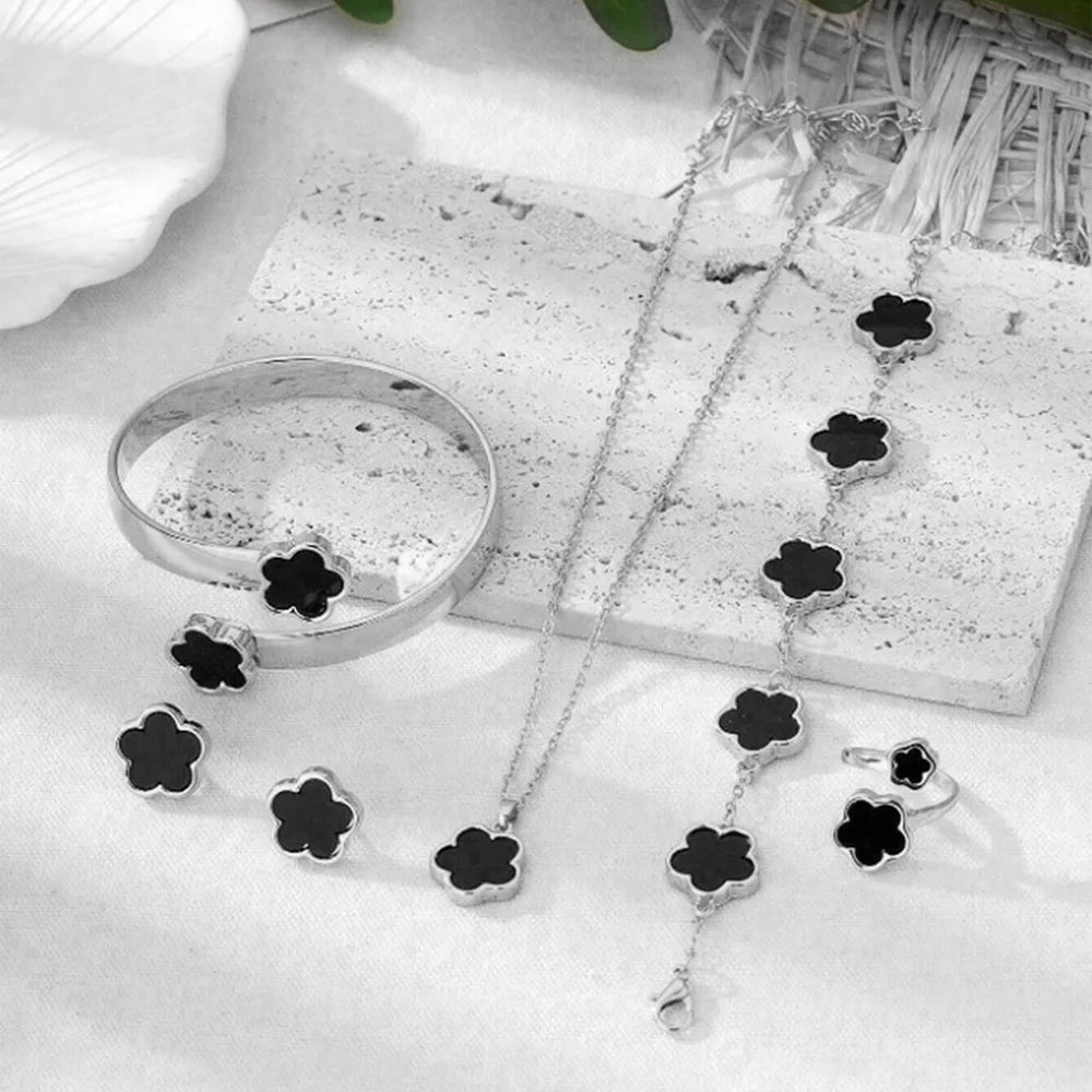 5pcs Lucky Five-petal Flower Women's Jewelry Set
