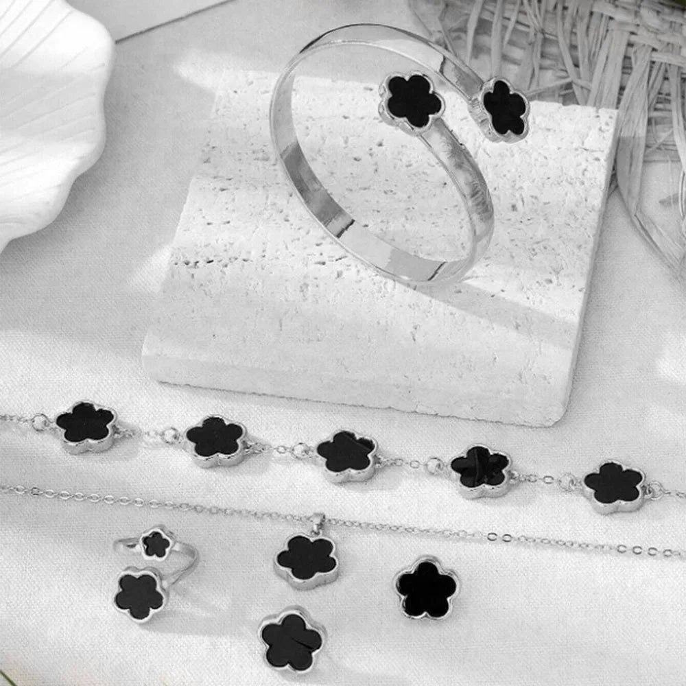 5pcs Lucky Five-petal Flower Women's Jewelry Set
